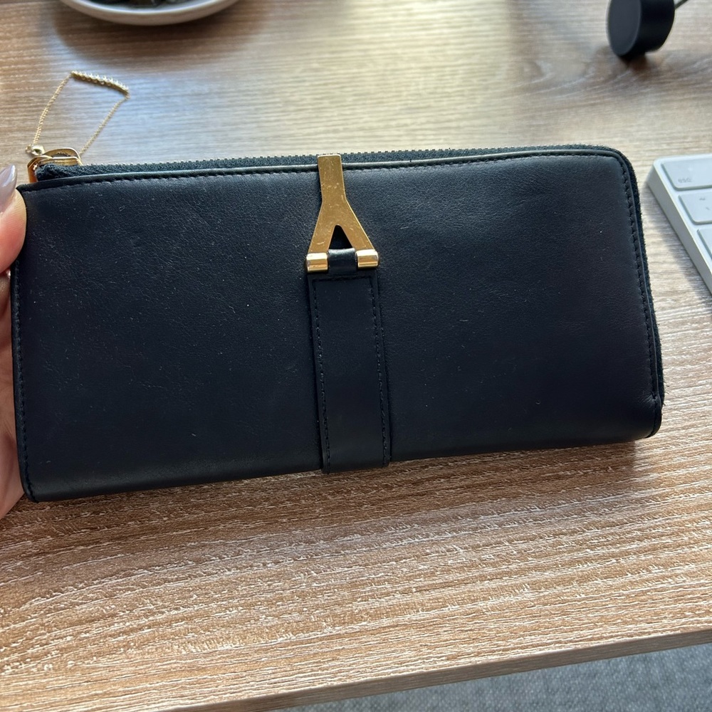 Yves Saint Laurent Ligne Y Leather Wallet Navy